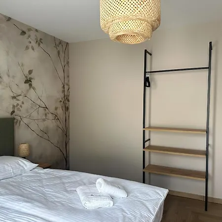 Solapart Luxury Self Check-in, Air-conditioned, A 9-minute Walk From The Museum *