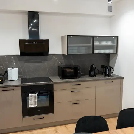 Solapart Luxury Self Check-in, Air-conditioned, A 9-minute Walk From The Museum * Oświęcim